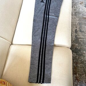 Bold 3 Stripe Adidias Joggers w/Pockets - Sz S